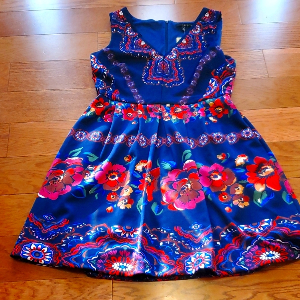 16 Sangria dress woman pattern